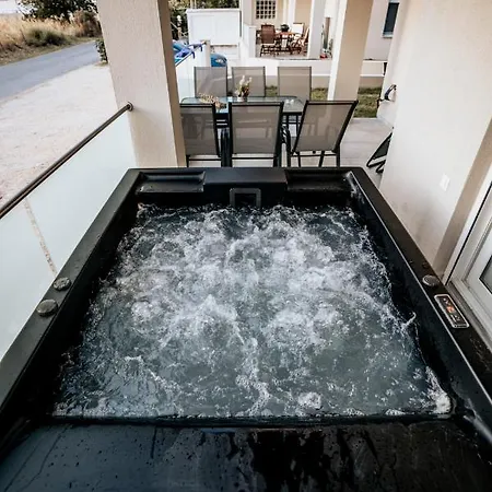 Emerald Luxury Apartment Nikiti (Sithonia)