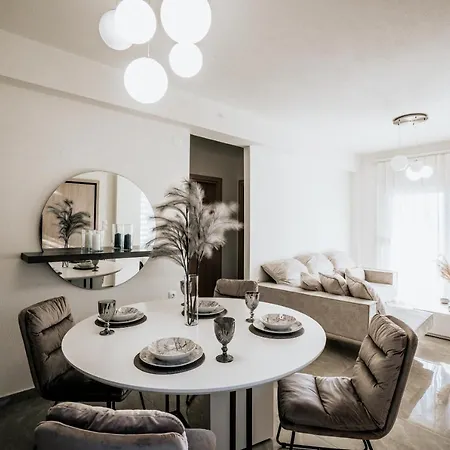 Emerald Luxury Apartment