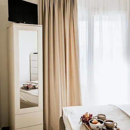 Emerald Luxury Апартаменты Никити