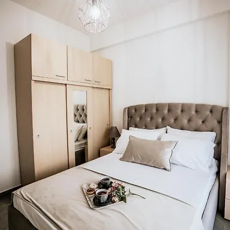 Апартаменты Emerald Luxury *